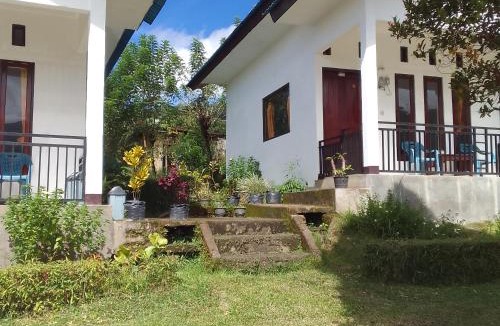 Moni House | Shila Bungalow