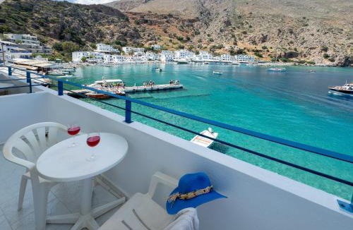 Loutro Bed & Breakfast | Sifis