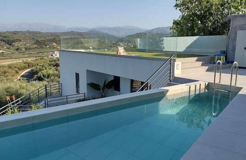 Polemarchi House | Silver Cozy Getaway - 3 Pearls Pool Retreat