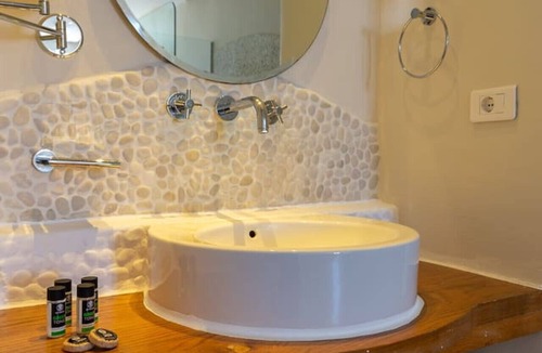 Tourlos Apartment | Simplicity, elegance and minimalism in Mykonos