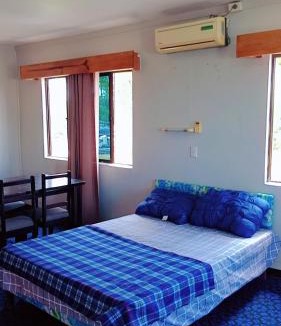 Martintar Bed & Breakfast | Singhs 3 bedroom apartment