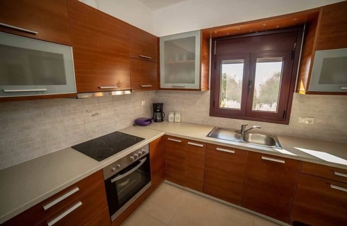 Ayia Fotia Condo | Sitia Poolside Gem - Crete's Fuego Sagrado