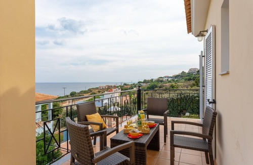 Skala Villa | Skala Villa Yellow Large Private Pool Walk to Beach Sea Views A C Wifi - 2826