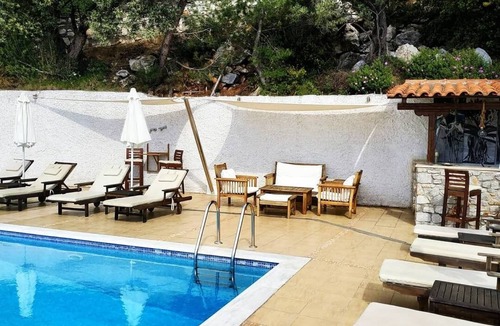 Skiathos Town Cottage | Skiathos Garden Cottages-Rose cottage