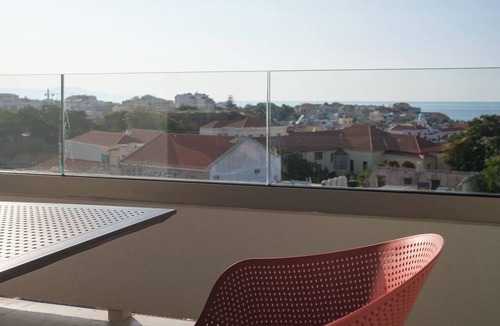 Old Town Apartment | Sky-High Central Penthouse w. Stunning Views - 03