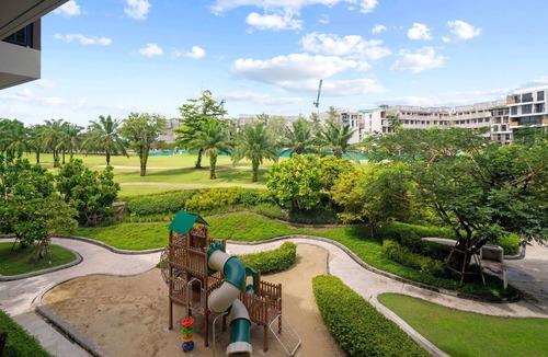 Laguna Condo | Skypark Aurora, Studio 2413 1A Deluxe