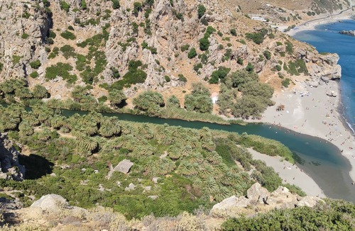 Agios Vasileios Apartment | Small apartment in an idyllic olive grove, communal pool & free WiFi