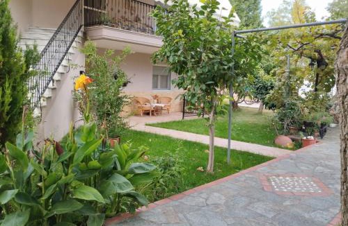 Amyntaio Apartment | Smaro house