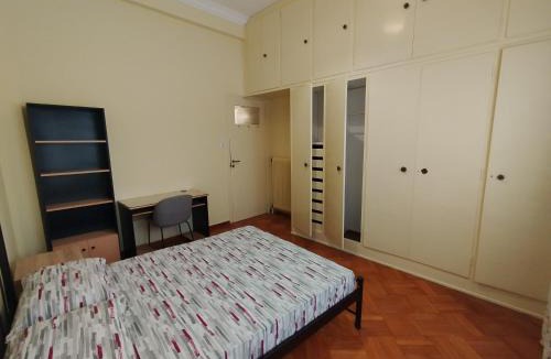 Athens Bed & Breakfast | Smart 4