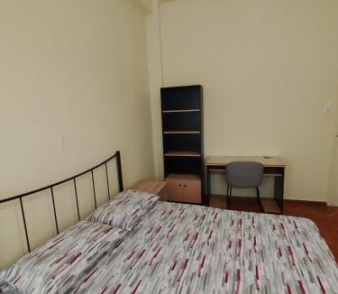 Athens Bed & Breakfast | Smart 4