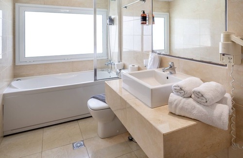 Pyrgos Hotel | Smy Santorini Suites & Villas