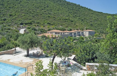 Poulithra Hotel | Smyros Resort
