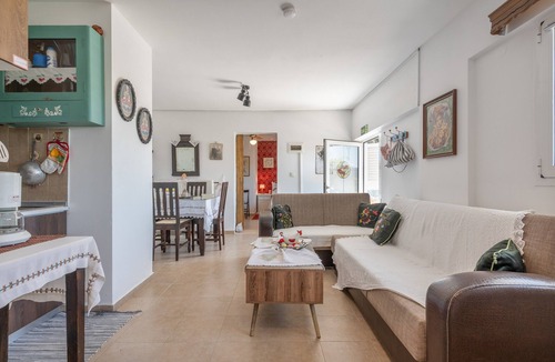 Episkopi House | Sochoro Sun Mountain Hospitality Country House with Mountain View, Wi-Fi, and Air Conditioning