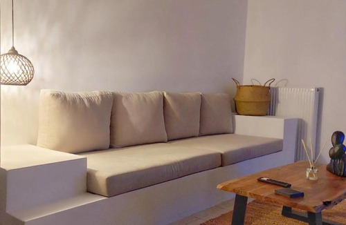 Exomvourgo Apartment | Sofianna's oasis