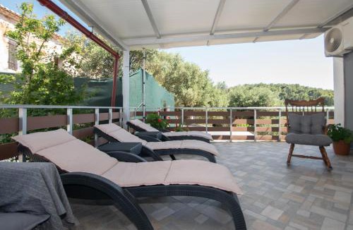 Kampion Apartment | SOHORO Forest Hill Spa by "elite"