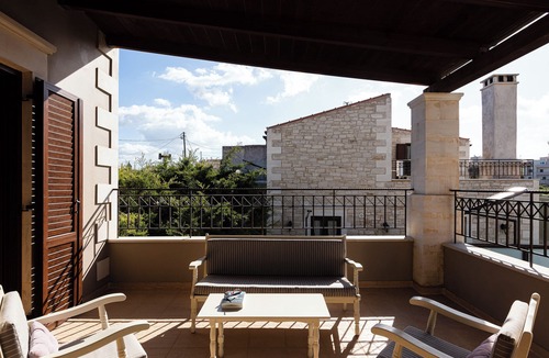 Chromonastiri Villa | "Sokaki" villa, charming rustic 4 bedroom villa .