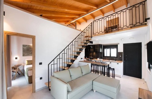 Frinion Hotel | Solvio Hotel