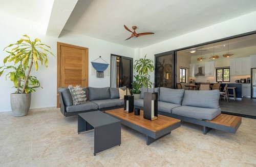Munoz Villa | Sosua-Cabarete - Ultra Modern Villa - Luxe Escape