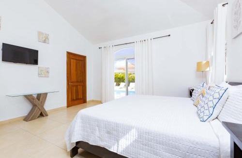 Playa Chiquita Villa | Sosua Ocean Village Properties by Calisto Stays