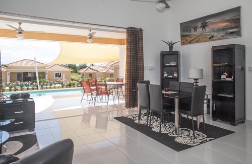 La Mulata Villa | SOV 3 bedroom modern House
