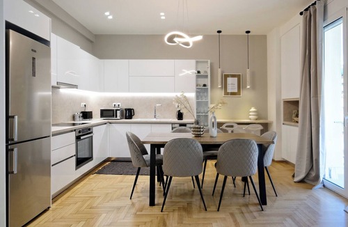 Pangrati Apartment | Spacious 3-Bedroom Retreat in the Heart of Pagrati