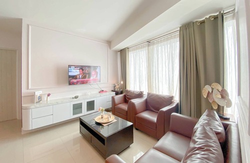 Pekayon Jaya Apartment | Spacious and Comfy 2BR Combined at Grand Kamala Lagoon Apartment