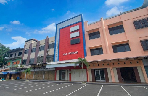 Makassar House | Spacious Double Suite Haven w/Free Parking & WiFi