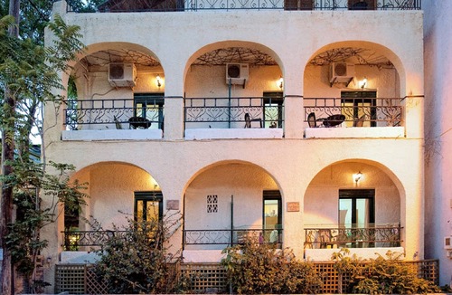 Limenas Chersonisou Apartment | Spacious Family Apt with Washing Machine