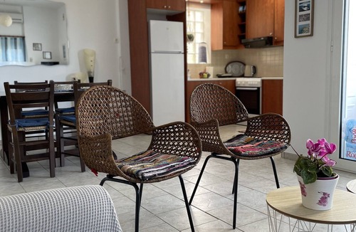 Archanes-Asterousia Cabin | Spacious guest house, steps away from the Mediterranean sea