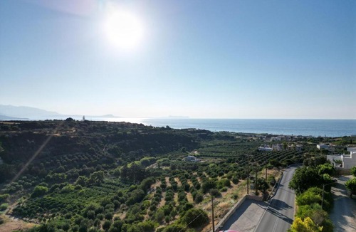 Magnisia Apartment | Spacious house with Panoramic Sea View
