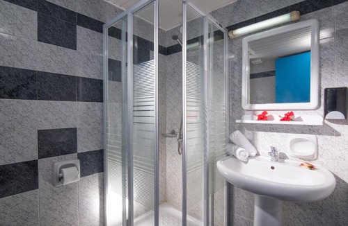 Limenas Chersonisou Apartment | Spacious One Bedroom Apt with Lovely Mountain View