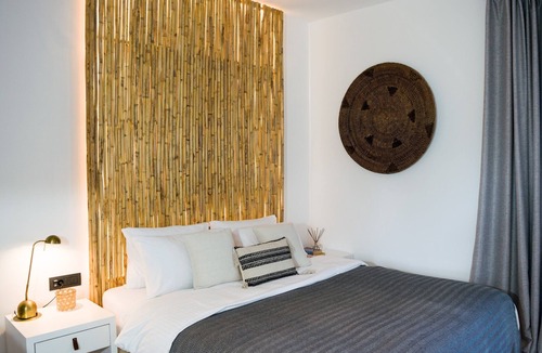 Galatas Hotel | Spacious superior pool view room