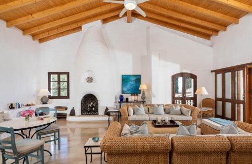 Spartylas Villa | Spartilas Villas