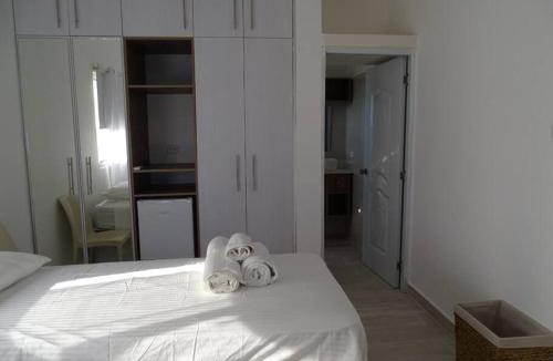 Los Melones Apartment | Spazioso Attico a 300m dal Mare
