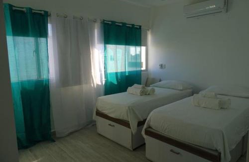 Los Melones Apartment | Spazioso Attico a 300m dal Mare