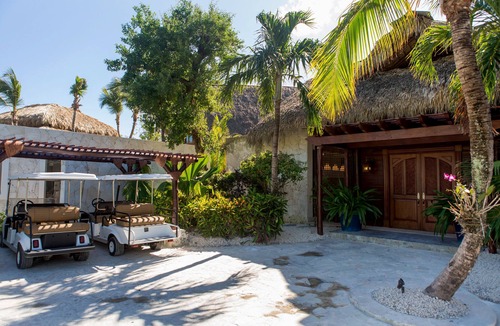 Punta Cana Villa | Spectacular ocean front villa, breath taking 180 ocean front views - HOT TUB