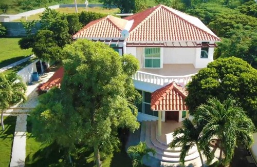 Azua Villa | "Spectacular Oceanfront Villa with Pool Paradise 6 Bedrooms 6 Baths - Sleeps 20"