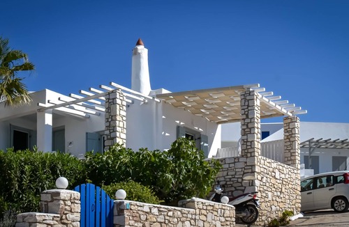 Paros Villa | Spiti Marie - Gorgeous Greek Villa- Near Loladonos Beach/Golden Beach