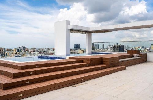 Ensanche Quisqueya House | Splendid-KingBed-3BR-Pool-AC-Modern-WiFi-Yellowkey