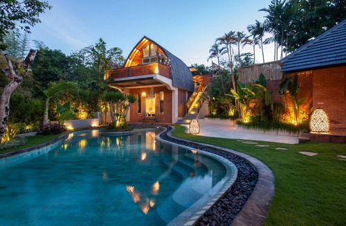 Mumbul Villa | SPV Nusa Dua · Luxury Traditional Design, Nusa Dua