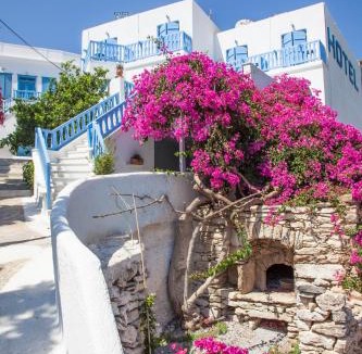Katapola Hotel | St.George Valsamitis