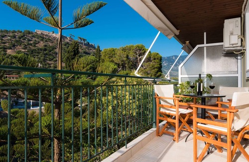 Mazarakata House | Standard Double Studio