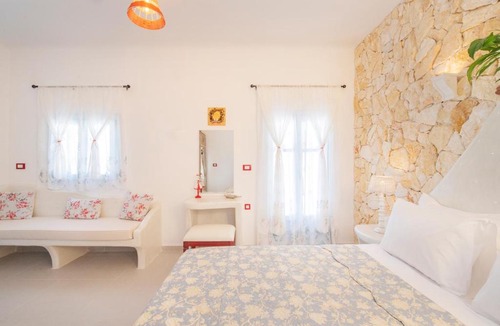 Imerovigli Villa | Starlight Luxury Seaside Villa & Suites