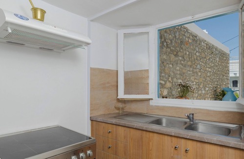Lardos House | Statis House, a cozy place in the heart of the picturesque village of Lardos!