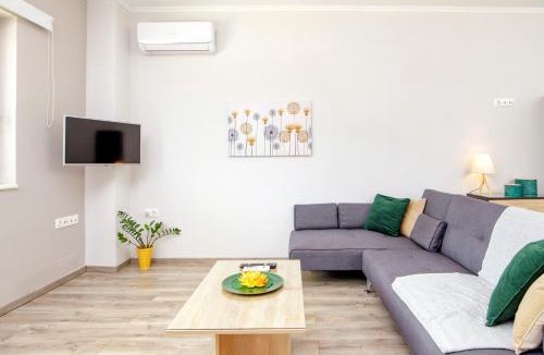 Tsikalaria Apartment | Stellina's new studio 5min from beach