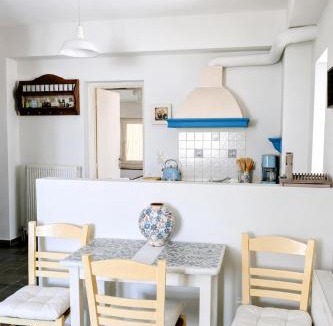 Paleopolis Apartment | Stellinas House 2