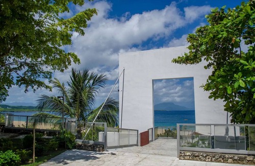 El Batey Apartment | Steps from Sandy Beach, Central 2BD Condo, Pool, Internet/Cable TV, AC, Balcony