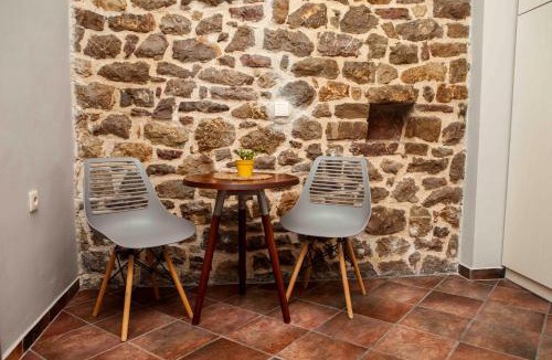 Agios Adrianos Apartment | Stone Cottage Agios Adrianos Nafplio