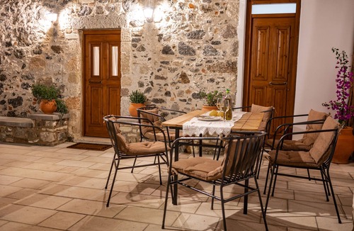 Psalidi House | Stone House