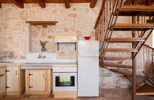 Elation Villa | Strofilia Authentic Villas